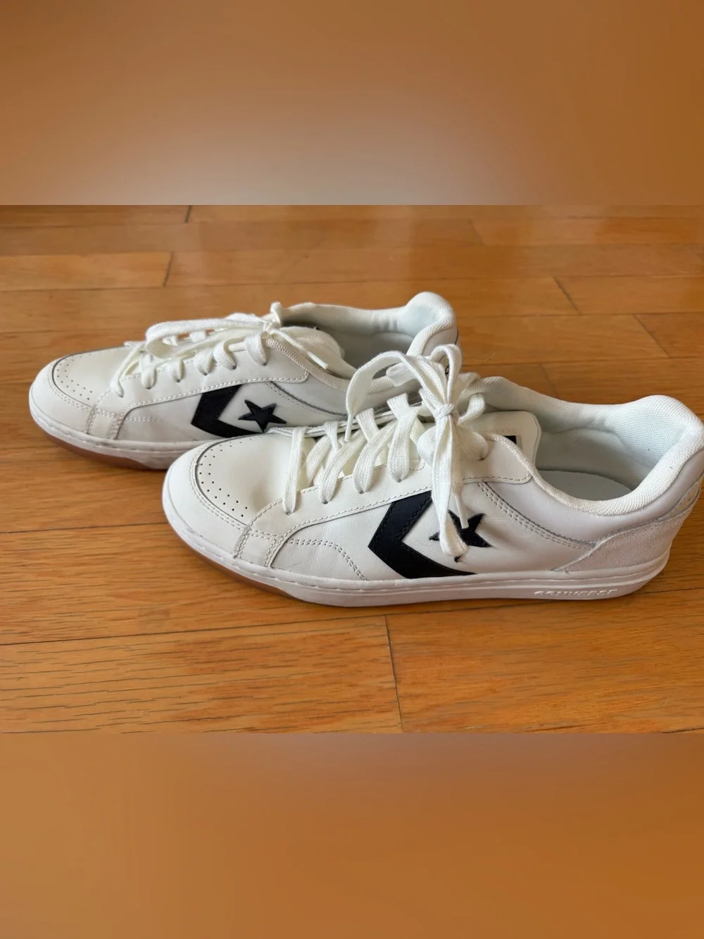 Converse White Sneakers with Black Star Pro Blaze Classic low A12720C - Picture 5 of 9